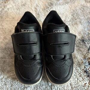 Adidas Toddler boy 7.5